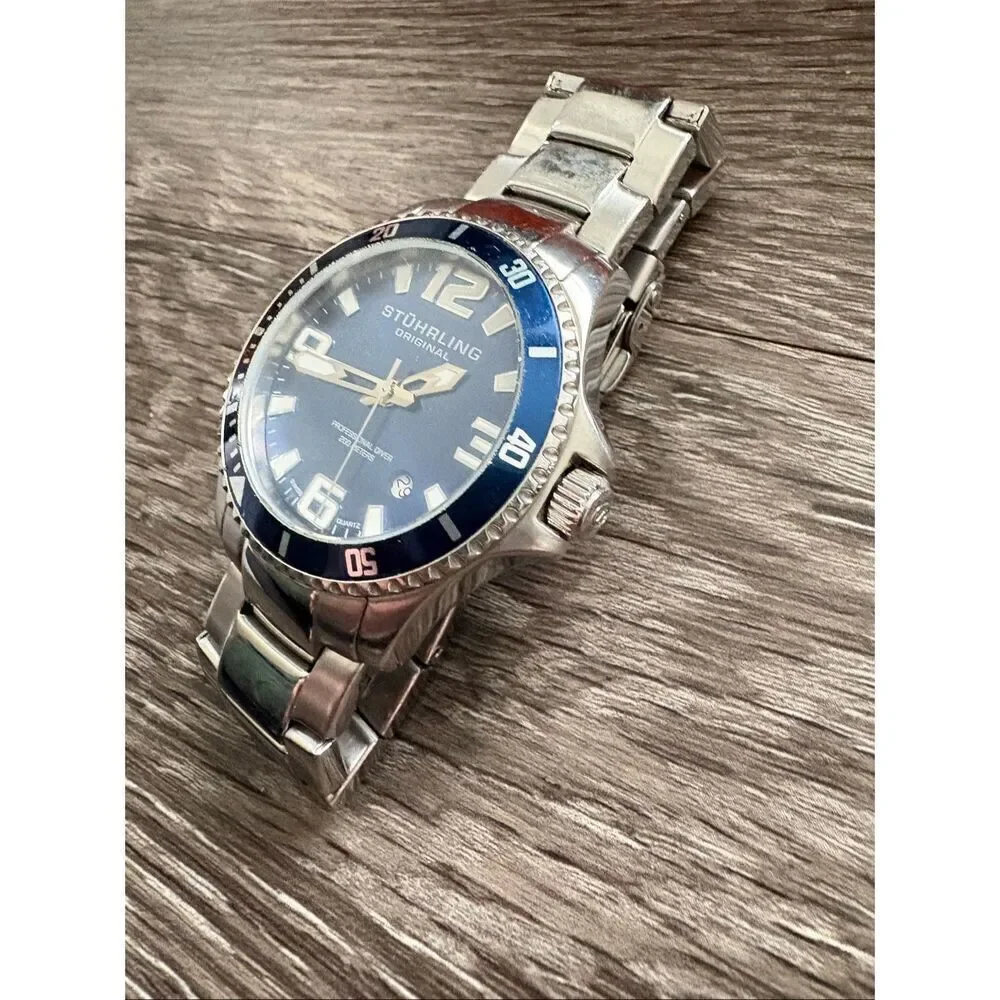 Stührling Regatta Champion Swiss Quartz Men’s Watch In Silver & Blue